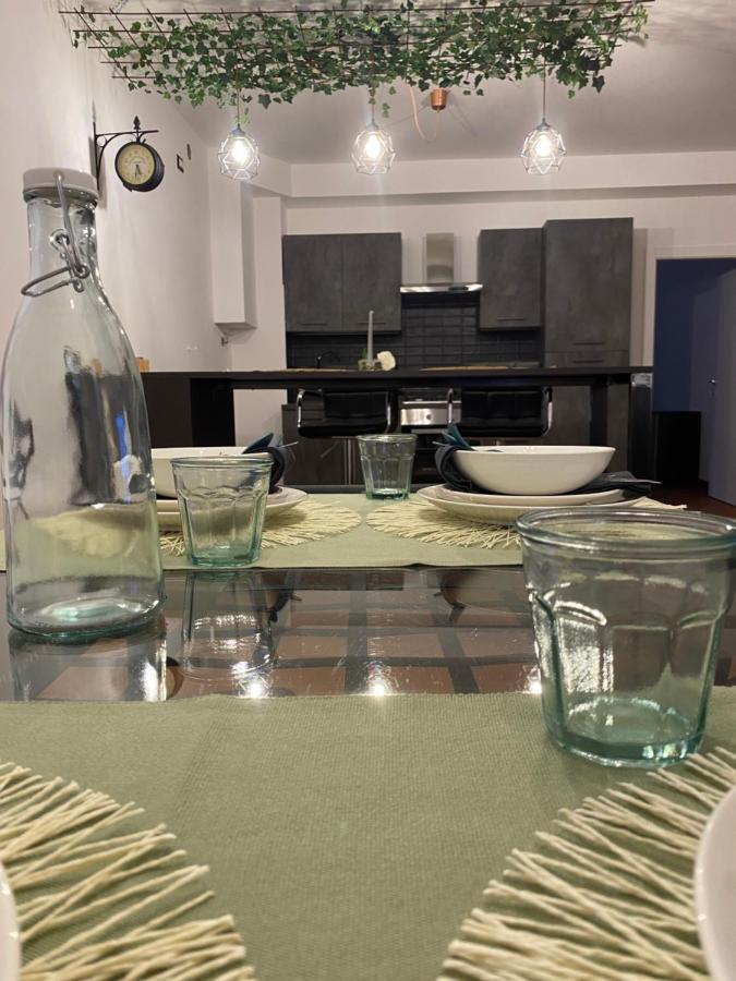 Honey Apartment Чезена Экстерьер фото