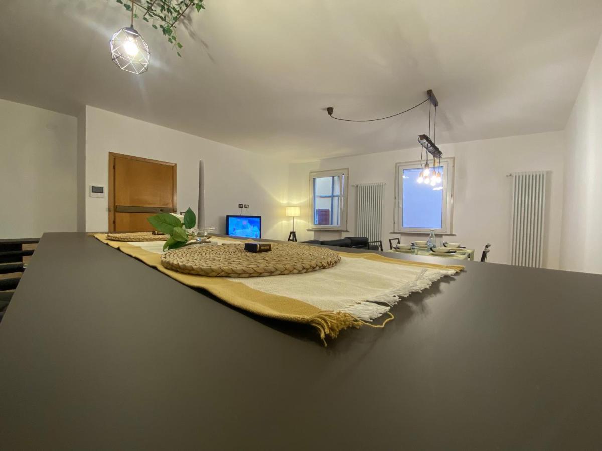 Honey Apartment Чезена Экстерьер фото